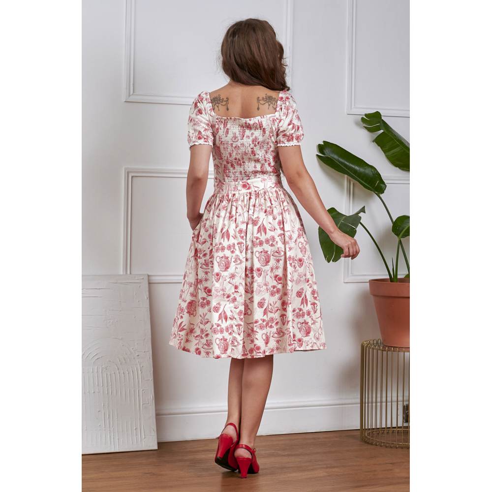Banned - Rosie Floral Tea Swing Rock - Creme